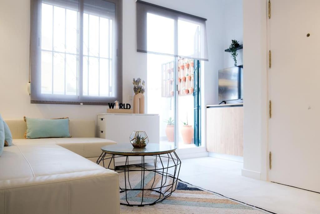 Atico Exclusivo Con Terraza En Santa Catalina Apartment Seville Exterior photo