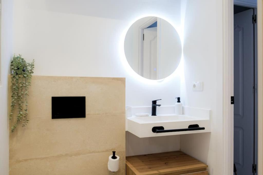 Atico Exclusivo Con Terraza En Santa Catalina Apartment Seville Exterior photo